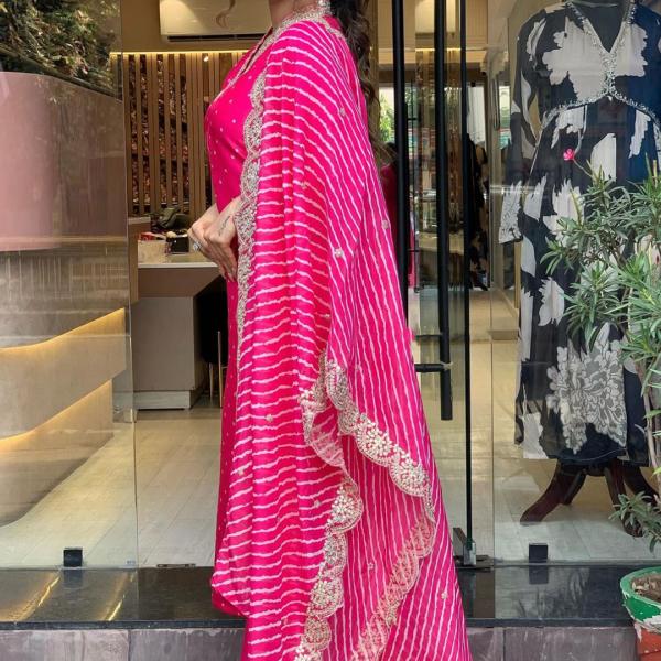 Silk Crepe Kurta Bottom with Dupatta Set – Elegant and Comfortable Ethnic Wear