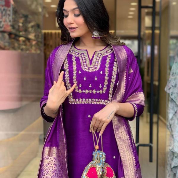 Purple Top with Banarasi Silk Dupatta – Elegant Traditional Wear