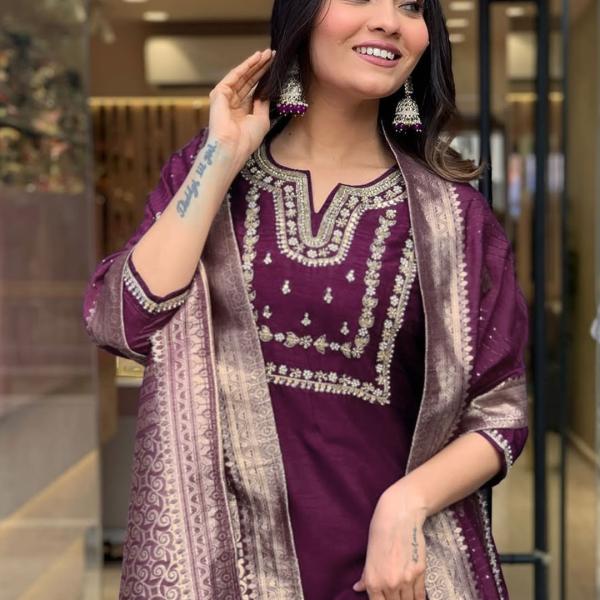 Wine Viscose Chanderi Embroidered Kurti Set with Jacquard Dupatta