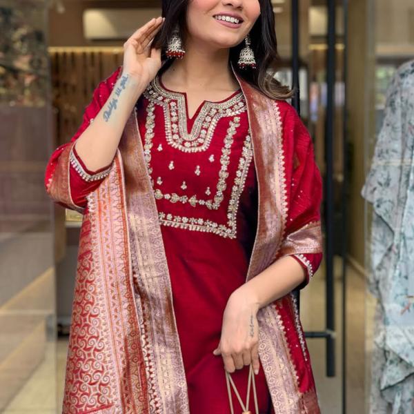 Maroon Women's Embroidered Straight Kurta Set