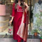 Maroon Women's Embroidered Straight Kurta Set