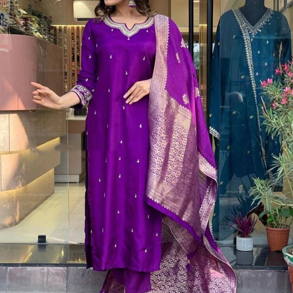 Roman Silk Top & Bottom Set with Banarasi Silk Dupatta – A Touch of Timeless Elegance