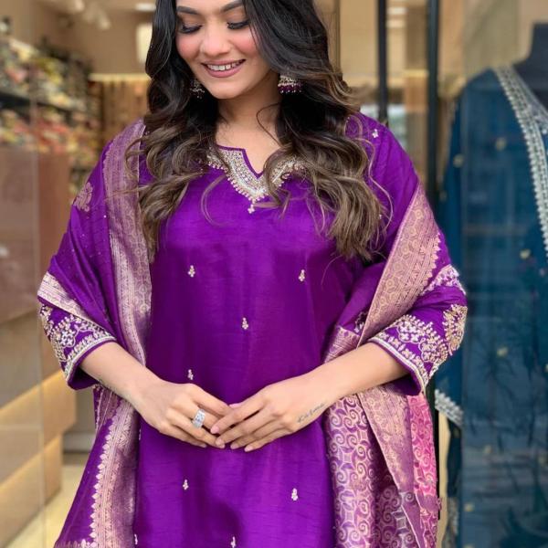 Roman Silk Top & Bottom Set with Banarasi Silk Dupatta – A Touch of Timeless Elegance