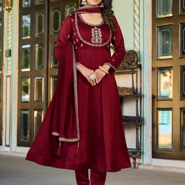 Graceful Vichitra Silk Salwar Suit Set for Women – Elegant Ethnic Wear